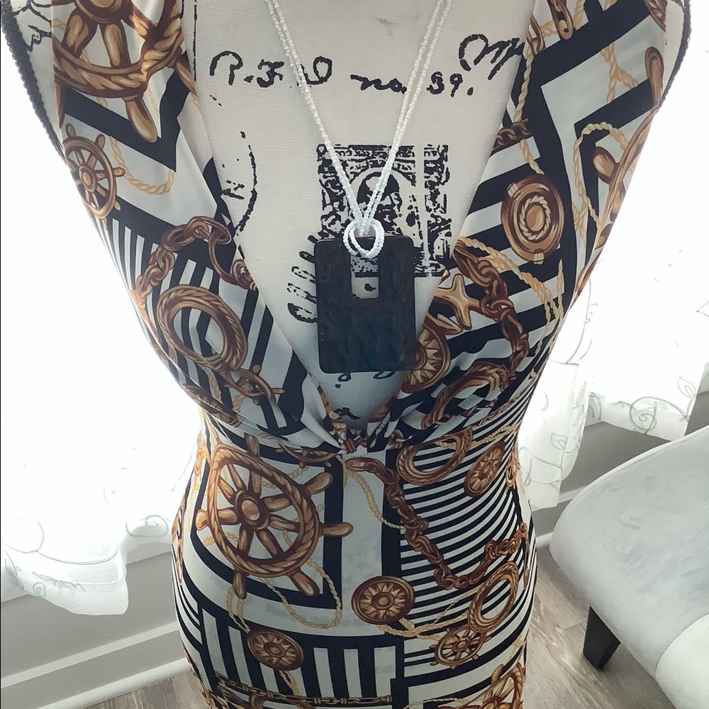 Beautiful Sleeveless Nautical Print Blouse🌼